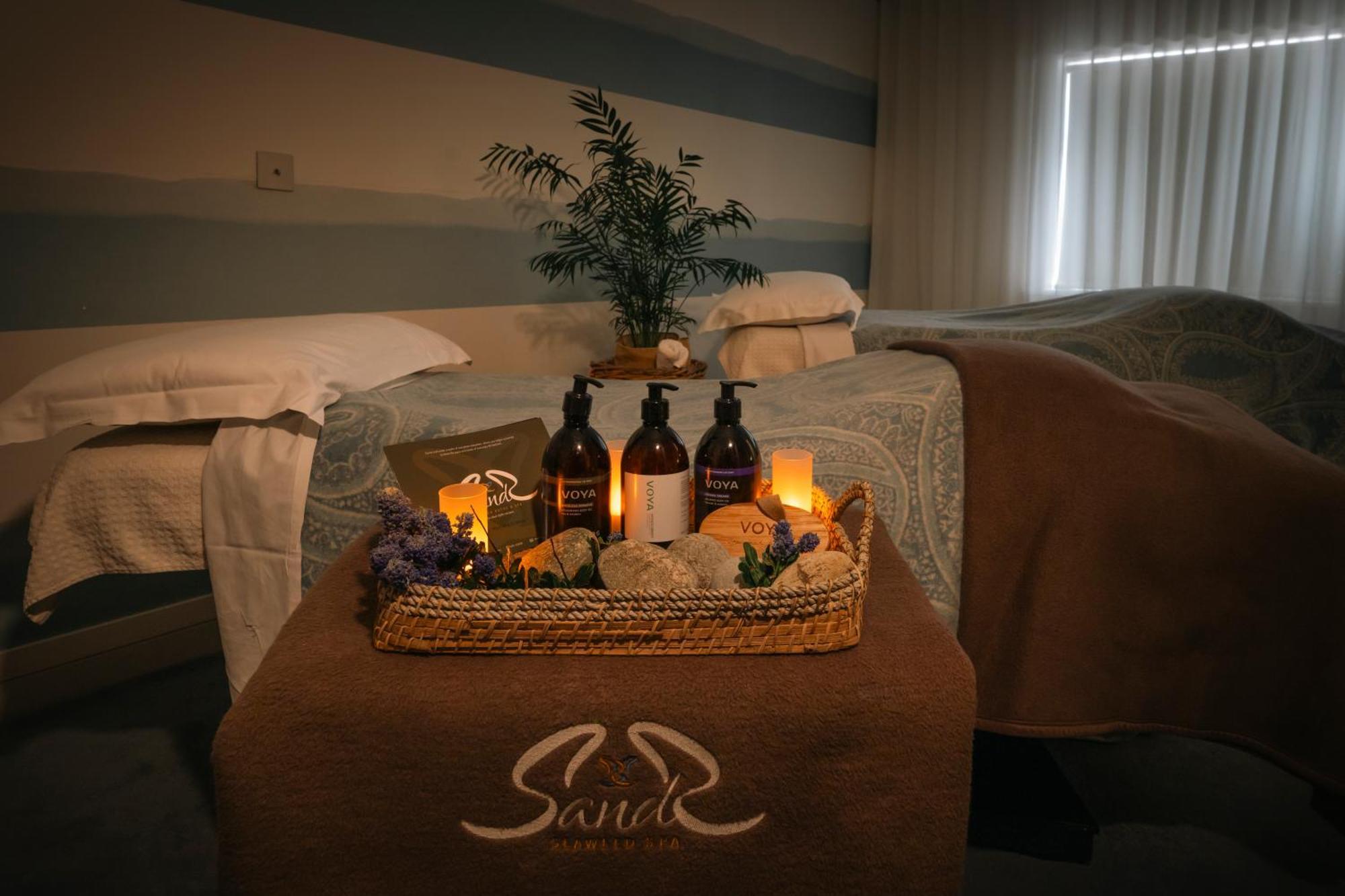 Connemara Sands Hotel & Spa Клифден Экстерьер фото